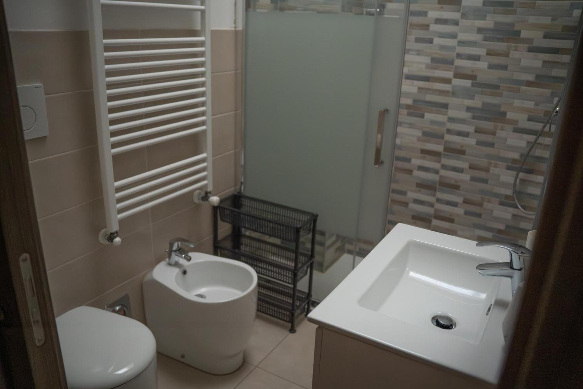 Lugaro Guest House 토리노 외부 사진